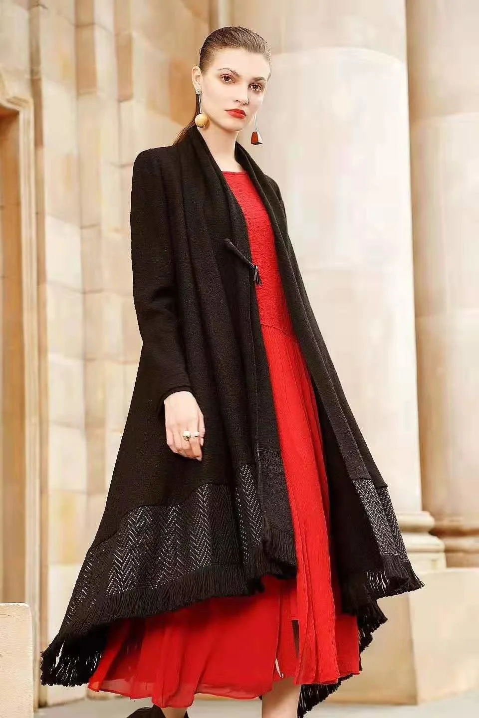 

Новинка 2021, женское дизайнерское шерстяное твидовое кожаное модное Свободное пальто с бахромой в Корейском стиле