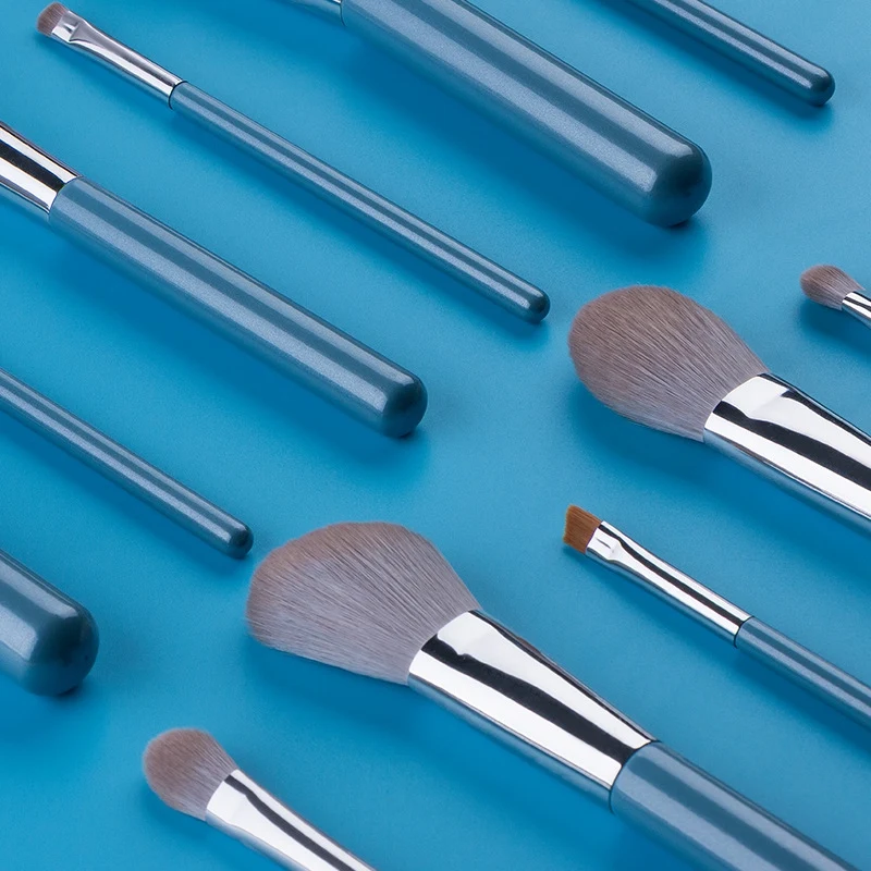 

13Pcs Super Soft Blue Makeup Brushes Set Foundation Eyeshadow Contour Lash Make Up Brush Cosmetic Tool