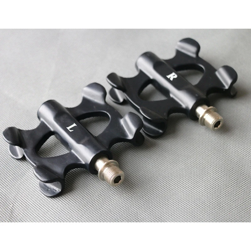 

Ultralight Road Bike Pedals Lightweight Carbon Fiber Platform Pedals Bearing MTB Bicycle Cycling Pedals