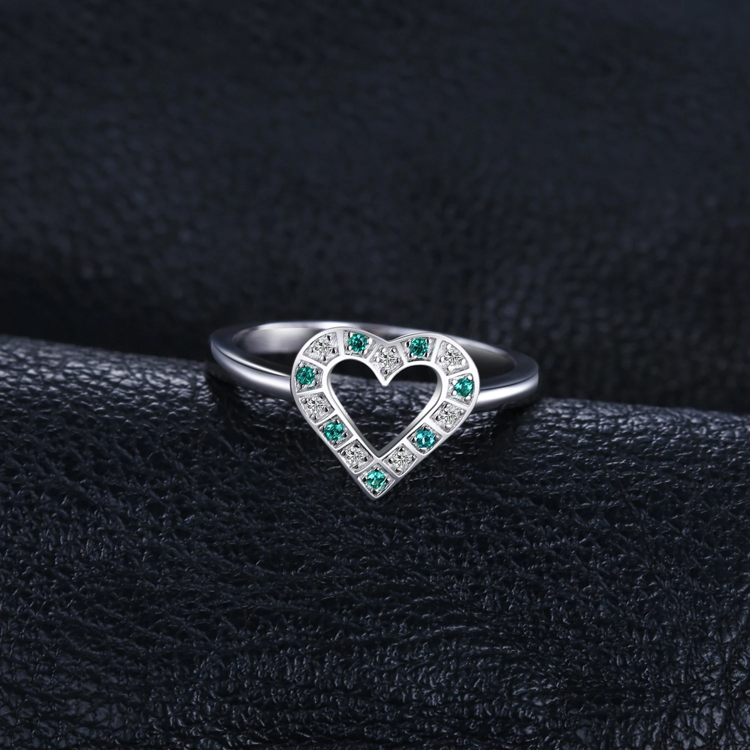 Женское кольцо с искусственным Изумрудным сердцем JewelryPalace серебро 925 пробы 0