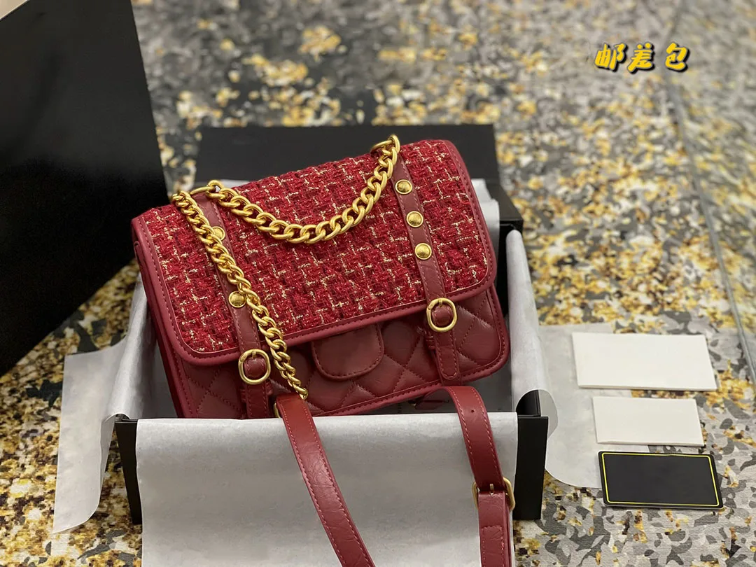 

102521 22 New women's autumn and winter series retro postman bag single shoulder bag chain bag diagonal cross bag