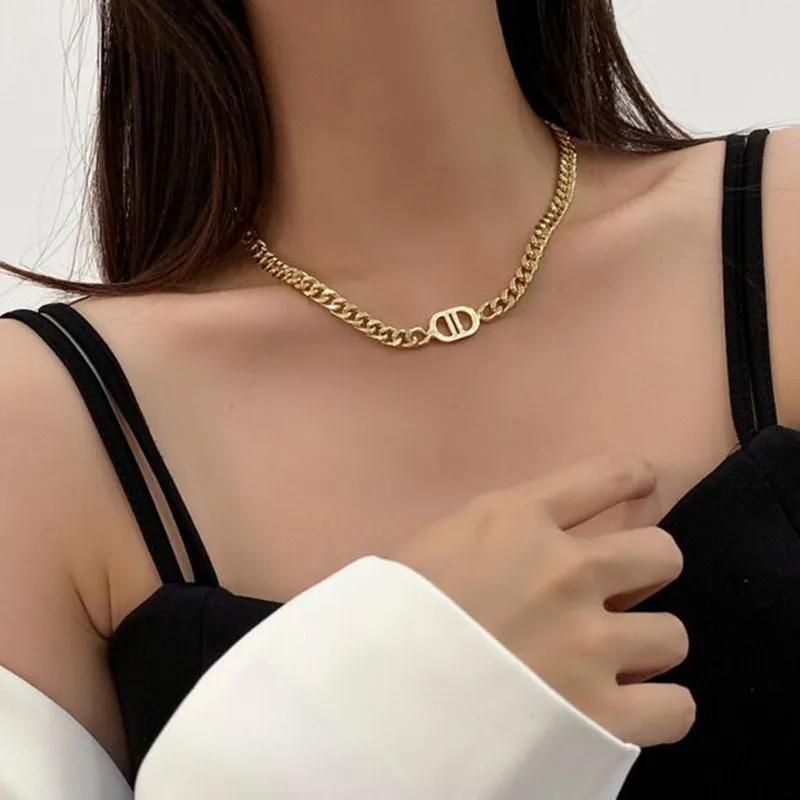 

2021 New Hip Hop Trendy Simple Letter D Choker Titanium Steel Exaggerate Chain Necklace for Women Man Jewelry Gifts