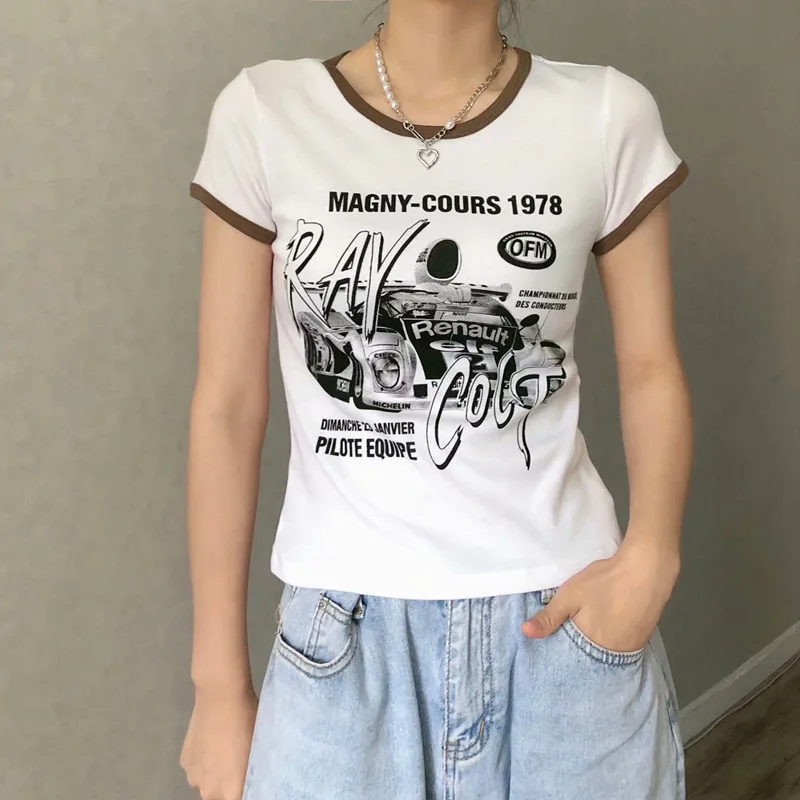 

Футболка женская из мягкого хлопка с круглым вырезом и принтом