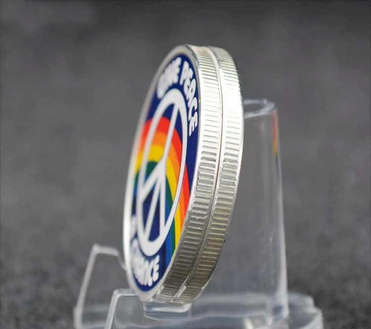 Памятная монета знаменитый музыкант Джон Леннон подарите миру шанс радужные