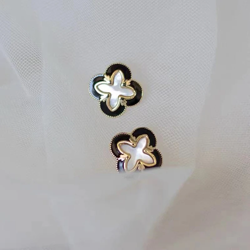 

Hot sale fashion four-leaf clover chalcedony earrings S925 sterling silver original brand high quality jewelry logo female gift