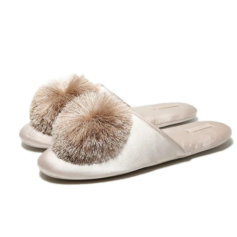 

Women Indoor Slippers Fur Ball Cozy Fabric Floor Shoes Comfortable Footwear Flats Round Cover Toe Casual Elegant Ladies Luxury