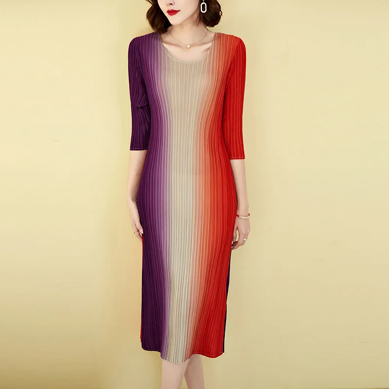 

2022 new women's temperament of summer collect waist miyake fold dress contracted cultivate one's morality dress