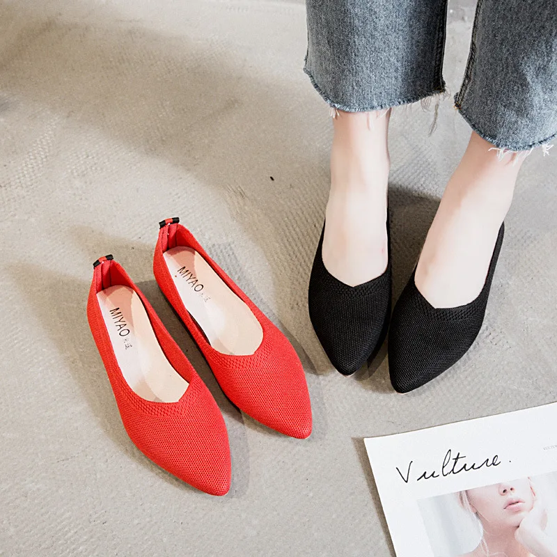 2022 Casual Shallow Women's flat Shoes Knitted Pointed Shoes Soft Ballet Shoes One Pedal Nurse Peas Shoes Mixed Color Women Shoe