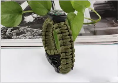 

1PC New Camping Compass Paracord Parachute Cord Plastic Buckle Bracelets Survival Whistle Buckle Army Green Color