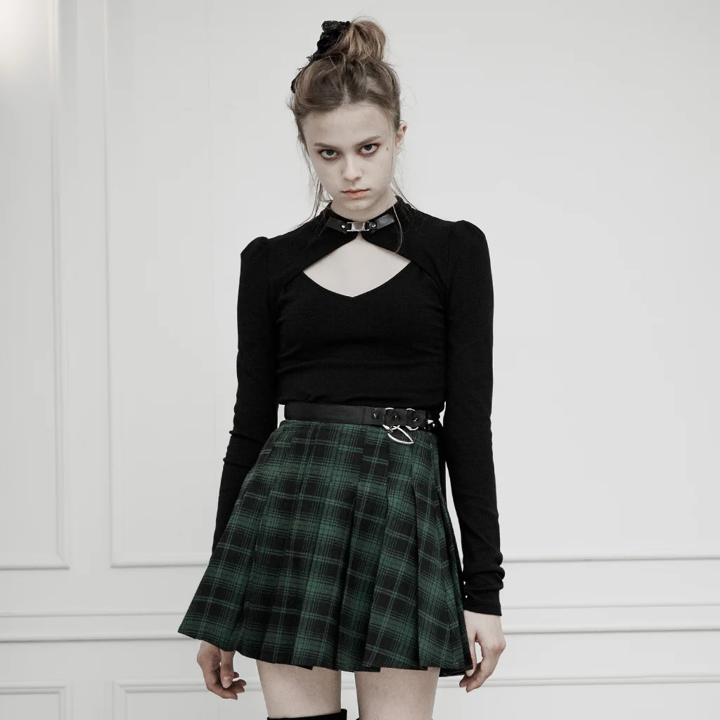 Женская облегающая футболка в стиле панк с декоративной пряжкой из