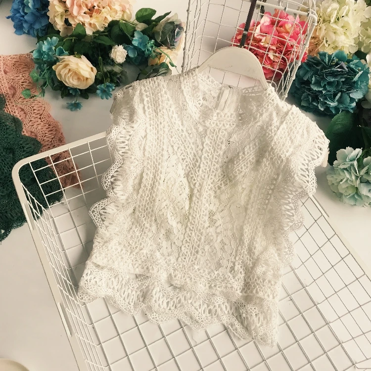 

2020 Summer Lace Hollow Out Crop Tops Women Fashion Short Lacework Pullover Tank Vest Ladies Slim Elegant Outside Tank Tops