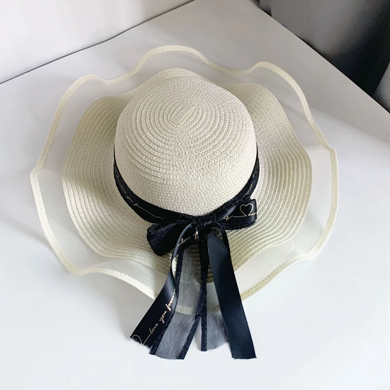 

Fashion Straw Hat Female Seaside Vacation Wave Side Sun Hat Retro Small Fresh Beach Sun Visor Hat Lady Summer Anti-UV Travel Cap