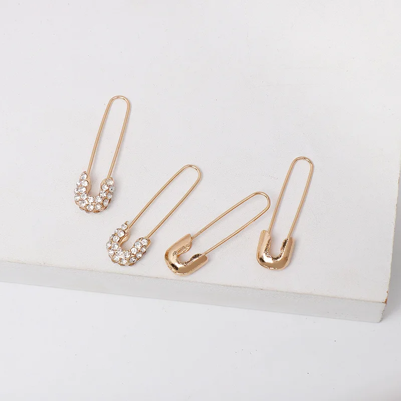 Панк Золото письмо безопасности Pin Paperclip серьги для женщин Уникальный дизайн кристалла заколки со стразами серьги Модные ювелирные изделия