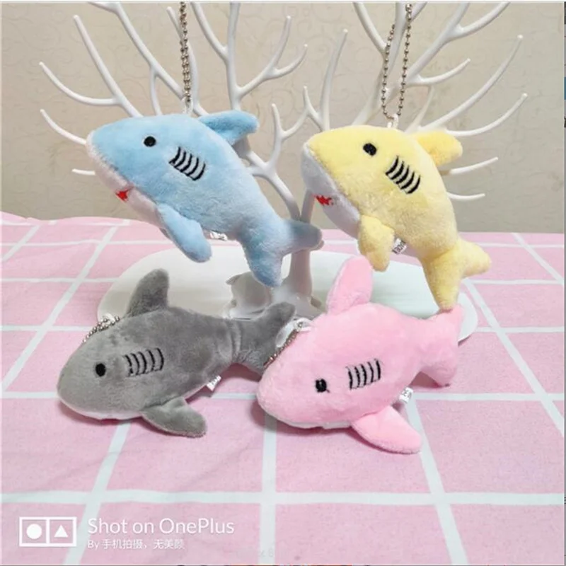 

1PCS Shark Plush Toy Small Pendant Cartoon Cute Stuffed Marine Series Hammerhead Sharks Keychain Wedding Gift 8CM
