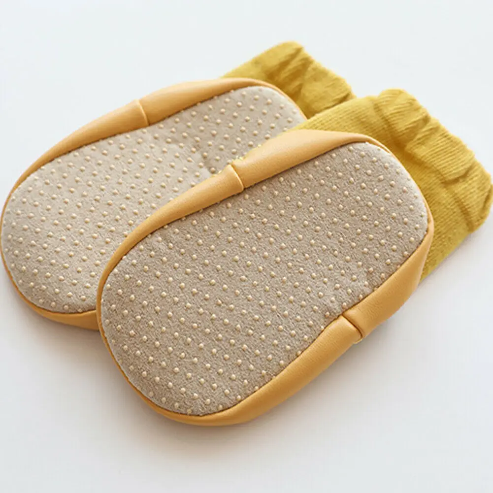 Новые осенние модные носки с милым рисунком для маленьких детей нескользящие