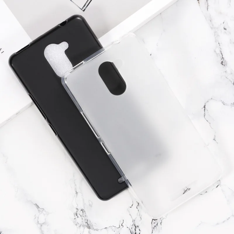 Силиконовый защитный чехол для BQ Aquaris U Plus 5,0 