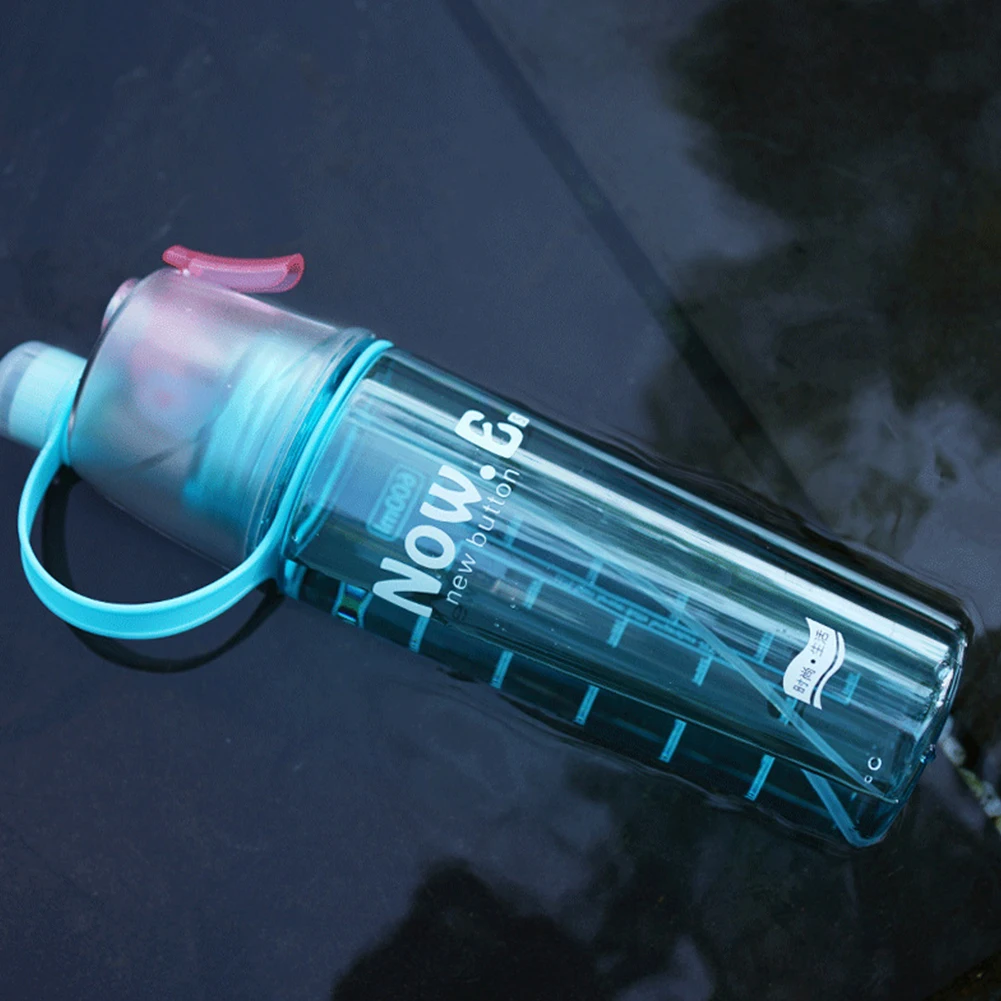 

400/600Ml 3 Color Solid Plastic Spray Cool Summer Sport Water Bottle Portable Plastic Bike Bicycle Shaker Water Bottles
