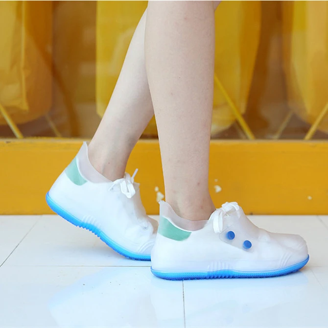 Осенние непромокаемые сапоги Легкая водонепроницаемая обувь женская из ПВХ на