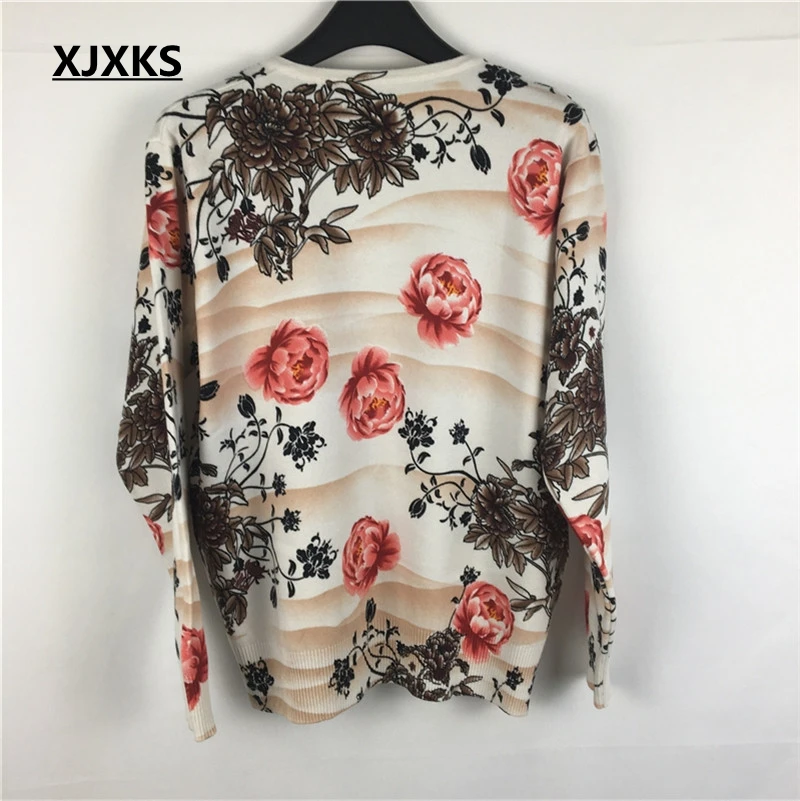 Свитер женский трикотажный в стиле ретро с V-образным вырезом и длинными рукавами