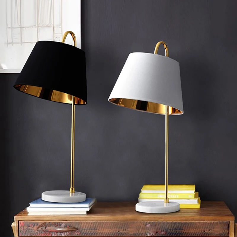 Настольная лампа Белый/абажур из черной ткани мраморная основа современная