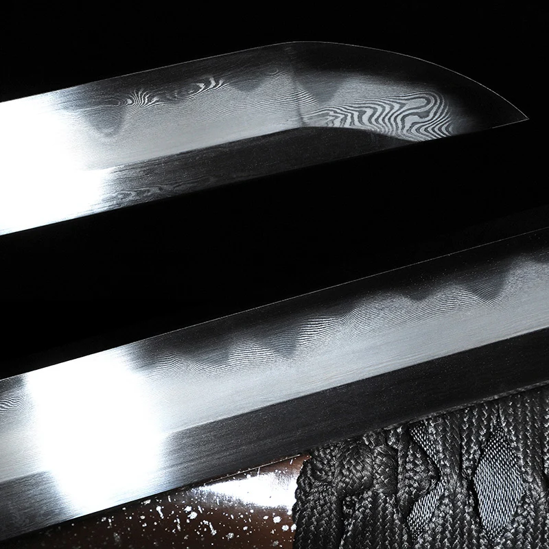

Premium Tachi Sword Real Japanese Samurai Sword Fully Hand-Forged High-Quality Folded Steel Highly Difficult Clay Tempered