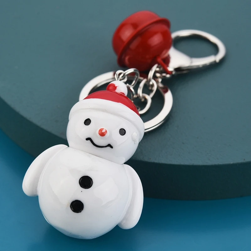 

T5EC Christmas Ornaments Keychain with Bell Resin Cartoon Keyrings Snowman Santa Claus Bag Pendant Car Key Accessories