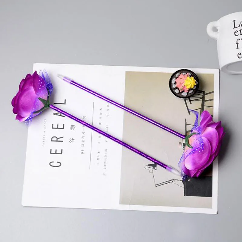 Комплект из 4 предметов с персонажами мультфильмов ручка ко Дню Святого