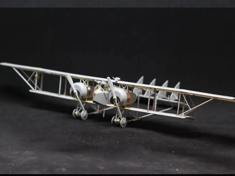 Медные модели K1027 1/48 CORDRON G.IV двухмоторный бомбардировщик последняя модель |