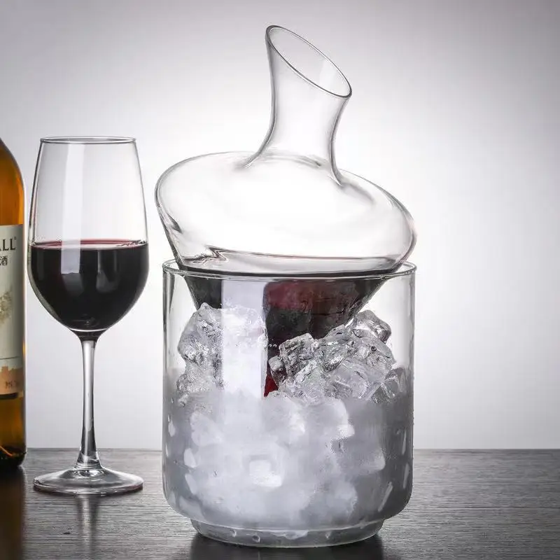 

Form a complete set ofIce bucket decanter glass bar decanter set with diagonal mouth