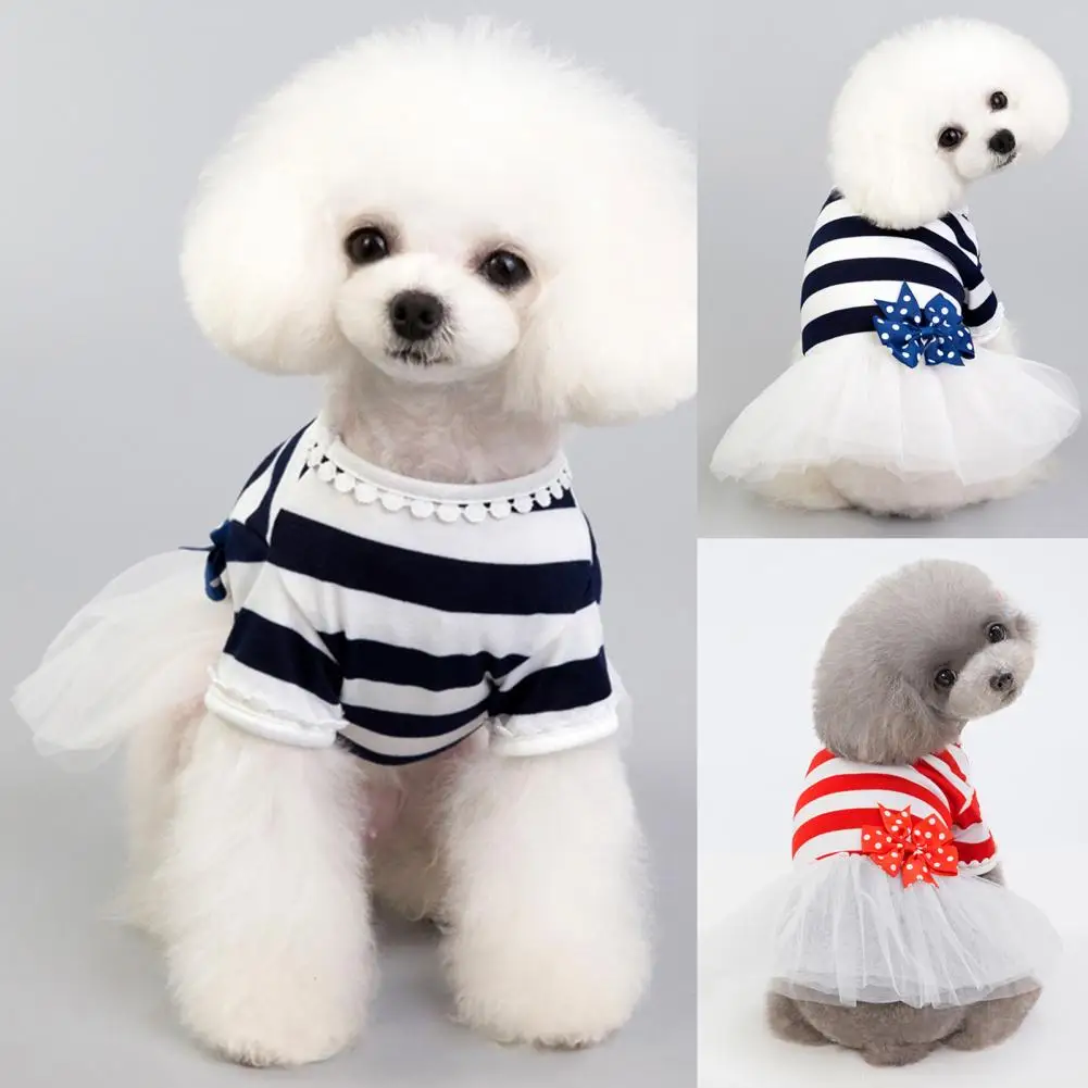 Мини-юбка в полоску для щенка с бантом |