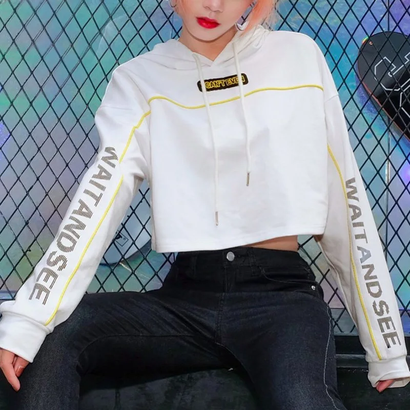 

Hooded Sweatshirt Women Autumn High Street Short Sweatshirt Letter Printed Cotton Hoodies Pullover En*