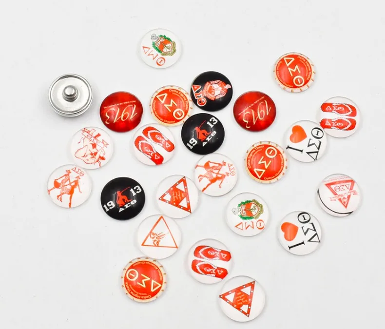 18MM Snap Buttons Delta Sigma Theta кнопка оснастки ювелирные изделия Шарм для имбирного оснастки браслет стекло оснастки Шарм ювелирные изделия 12 шт смешанные - Окраска металла: 18MM Snap Buttons