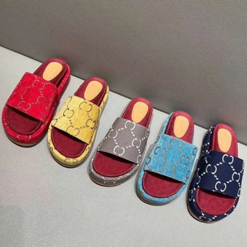 

2021 spring and summer sandals embroidery increase net red G platform shoes printed slippers women