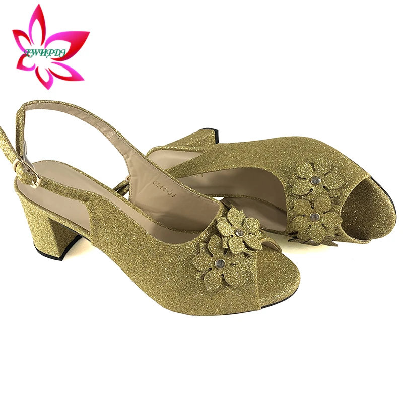 Лидер продаж 2020 года Женская обувь в африканском стиле золотого цвета для