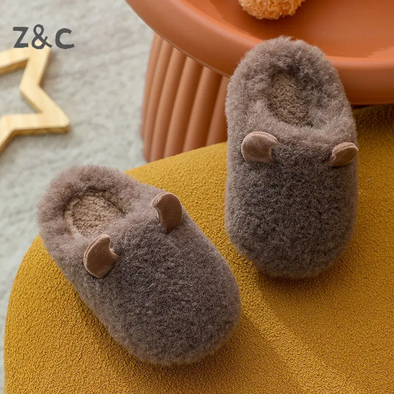 

Детские осенне-зимние новые хлопковые туфли бархатные теплые домашние мягкие Нескользящие Симпатичные Детские хлопковые тапочки с мультя...