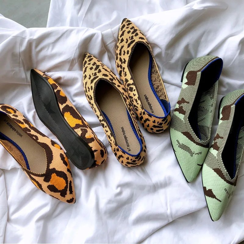 Балетки женские с острым носком без застежки лоферы мягкая подошва 3D шерсть