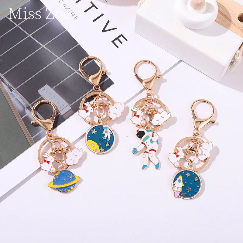 

Astronaut Pearl Rabbit Hanging Pendant Keychain Rocket Goes Straight Into The Sky Star Accessories Jewelry Gifts For Space Lover
