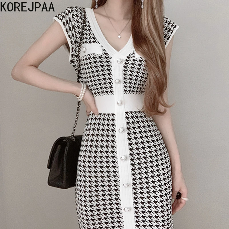 

Korejpaa Women Dress 2021 Korean Fashion Temperament Elegant V-neck Singlet Buckled Body Waist Houndstooth Knitted Vestidos