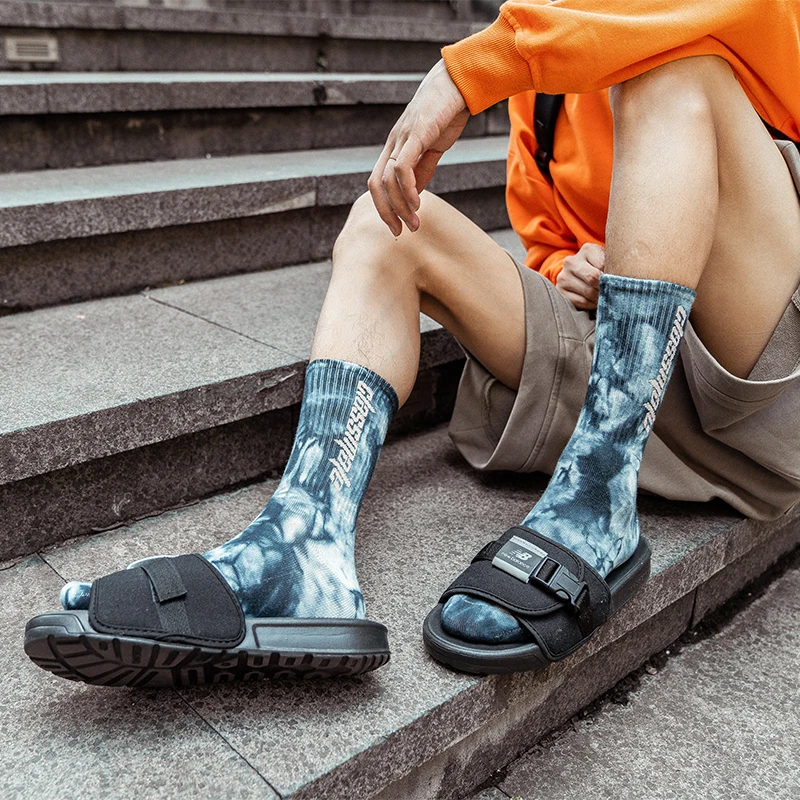 

Mens Socks Tie-dye Tube Socks Ins Tide Wild Cotton High-top Breathable Smudge Street Skateboard Sports Basketball Designer Socks