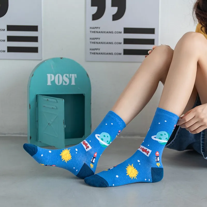 

Cartoon Starry Sky Cotton Women Long Socks Sweet Stars Pattern Girls Crew Socks New Fashion Sports Skateboard Socks White Socks