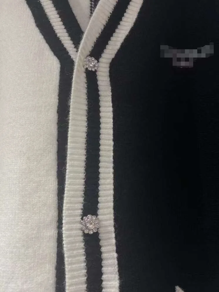 

Runway Designer New Knitted Womens Cardigans 2021 Autumn Winter Long Sleeve Bear Embroidered Casual Sweatshirt