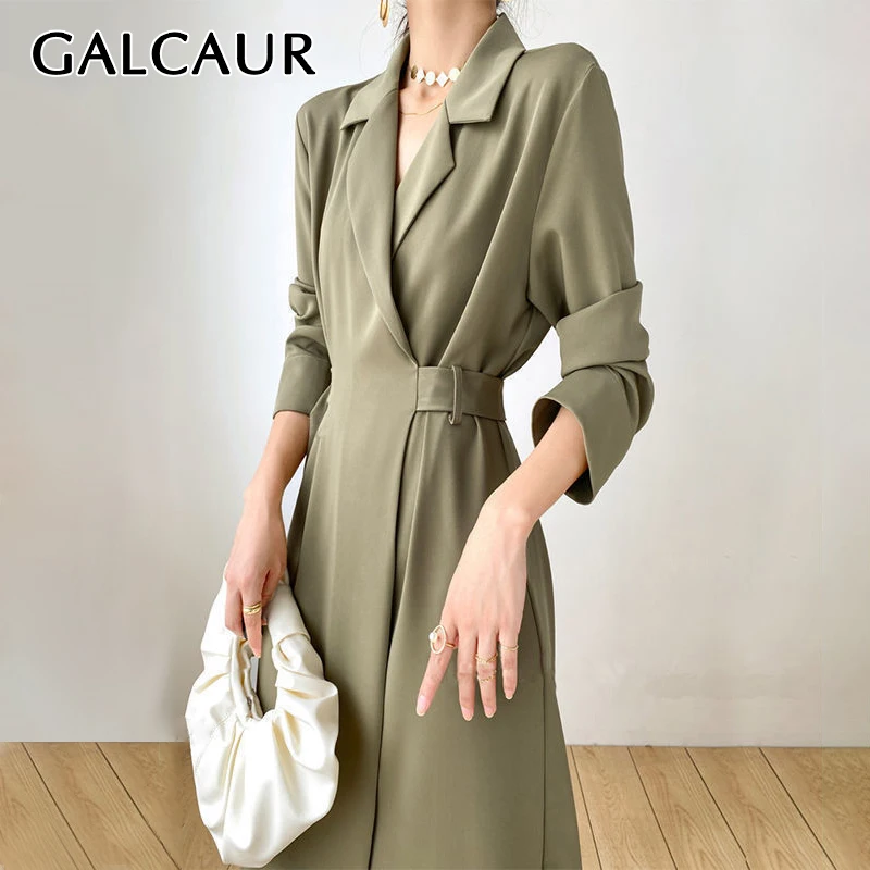 

Однотонное модное платье GALCAUR в Корейском стиле для женщин, свободные платья-миди с отложным воротником и длинным рукавом, с высокой талией, ...