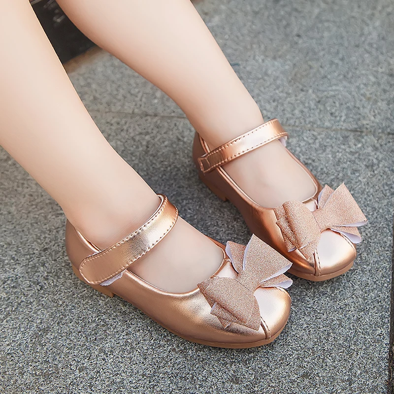 Детская кожаная обувь с бантом для девочек модные весенние туфли в горошек детей