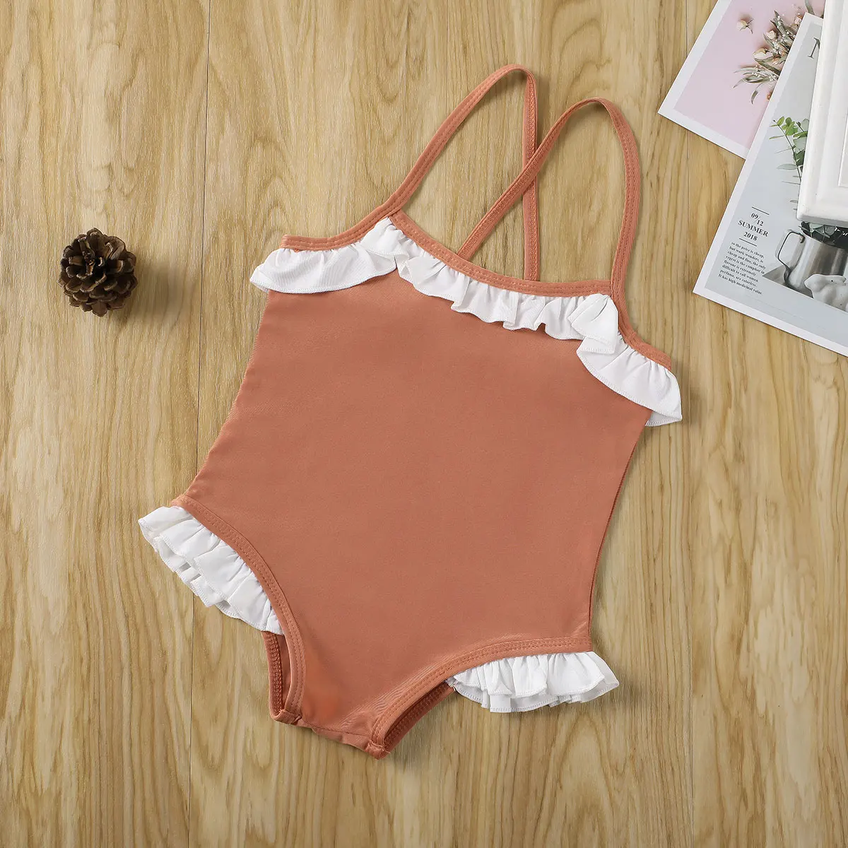 Женский цельный купальник-бикини с оборками | Спорт и развлечения