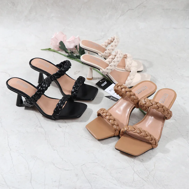 

Women's Shoes