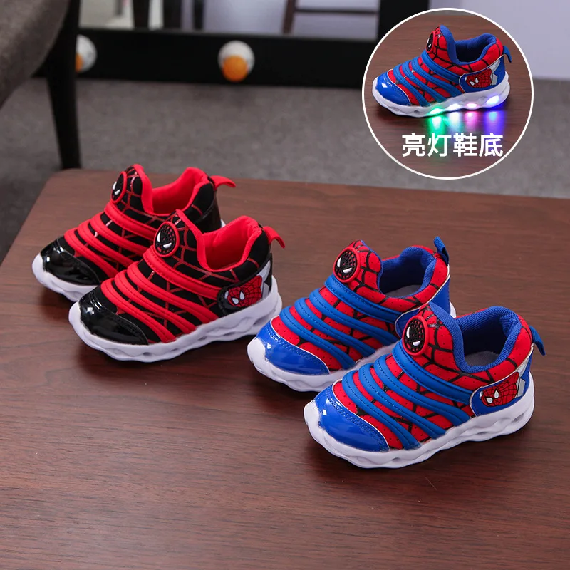 Дисней детская в мультипликационном стиле с человеком пауком для маленьких