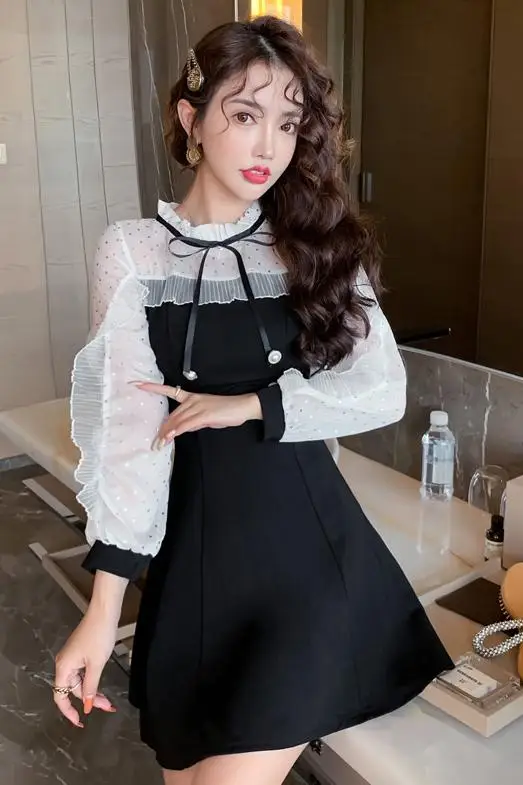 

COIGARSAM French Style Women dress Dresses White Black Sleeves 8931