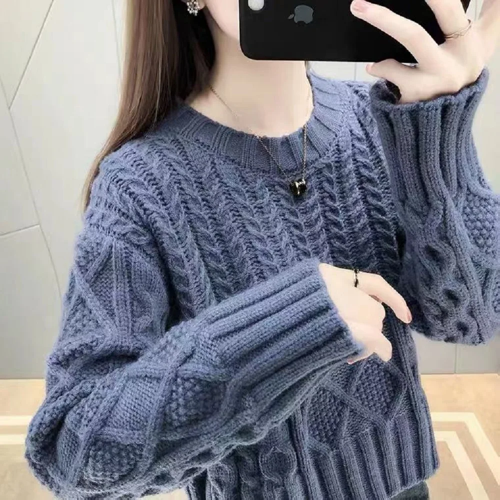 

Round neck twist pullover women loose-fitting outer wear 2021 new hot spring and autumn short short small bottoming shirt women