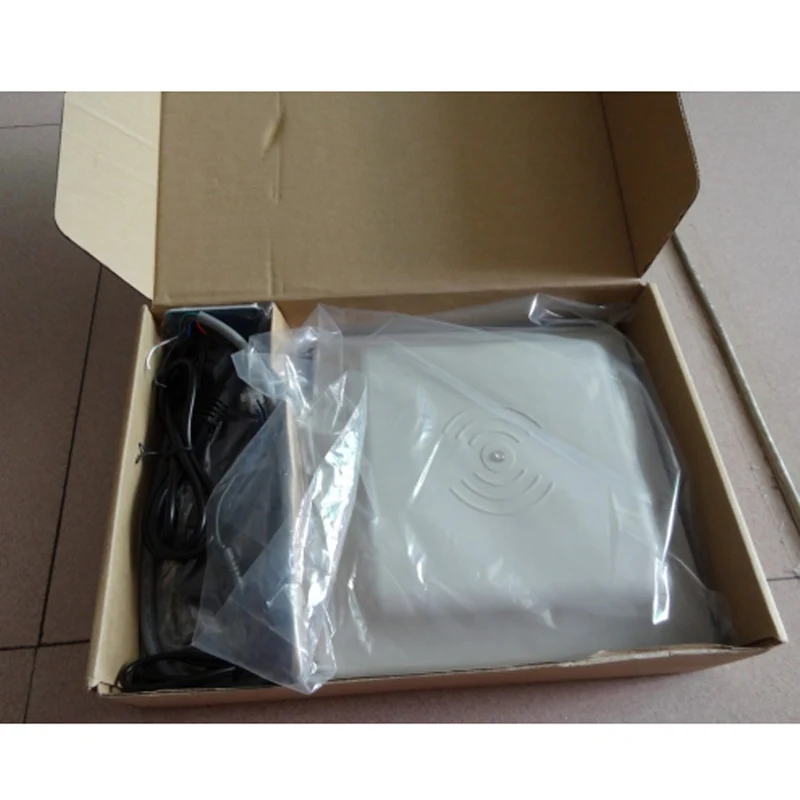 Считыватель карт UHF RFID дальность 6 м встроенный УВЧ считыватель антенна 8 дБи