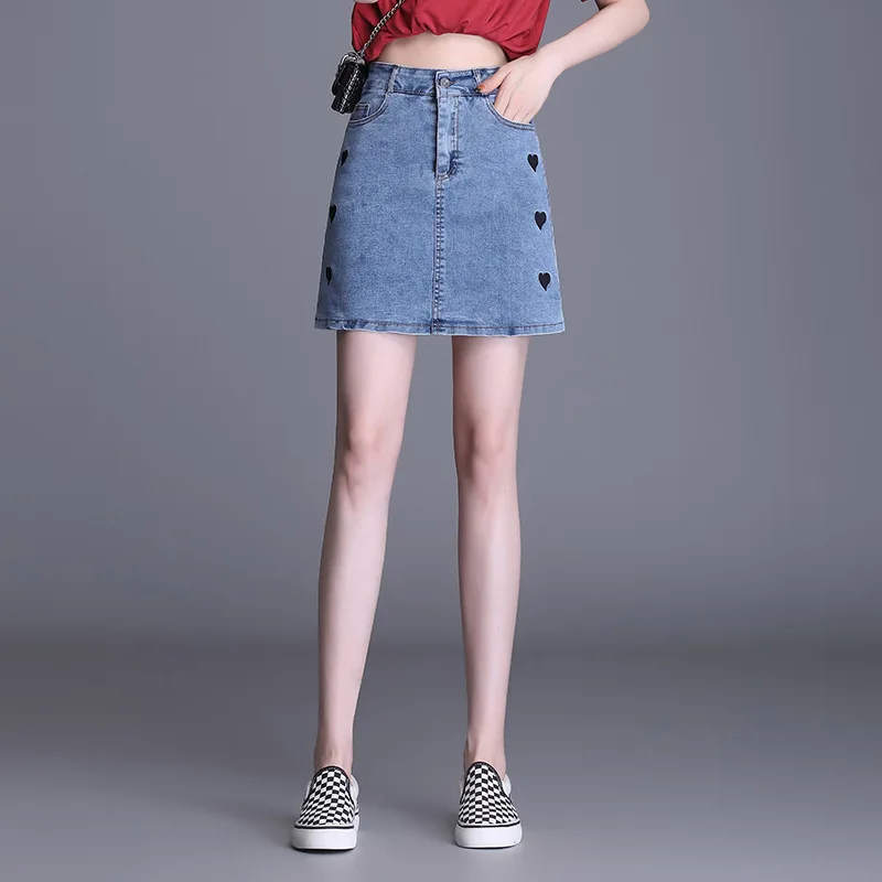 

Женская джинсовая юбка с вышивкой, летняя облегающая привлекательная короткая джинсовая юбка с высокой талией в Корейском стиле, модель 1774 ...